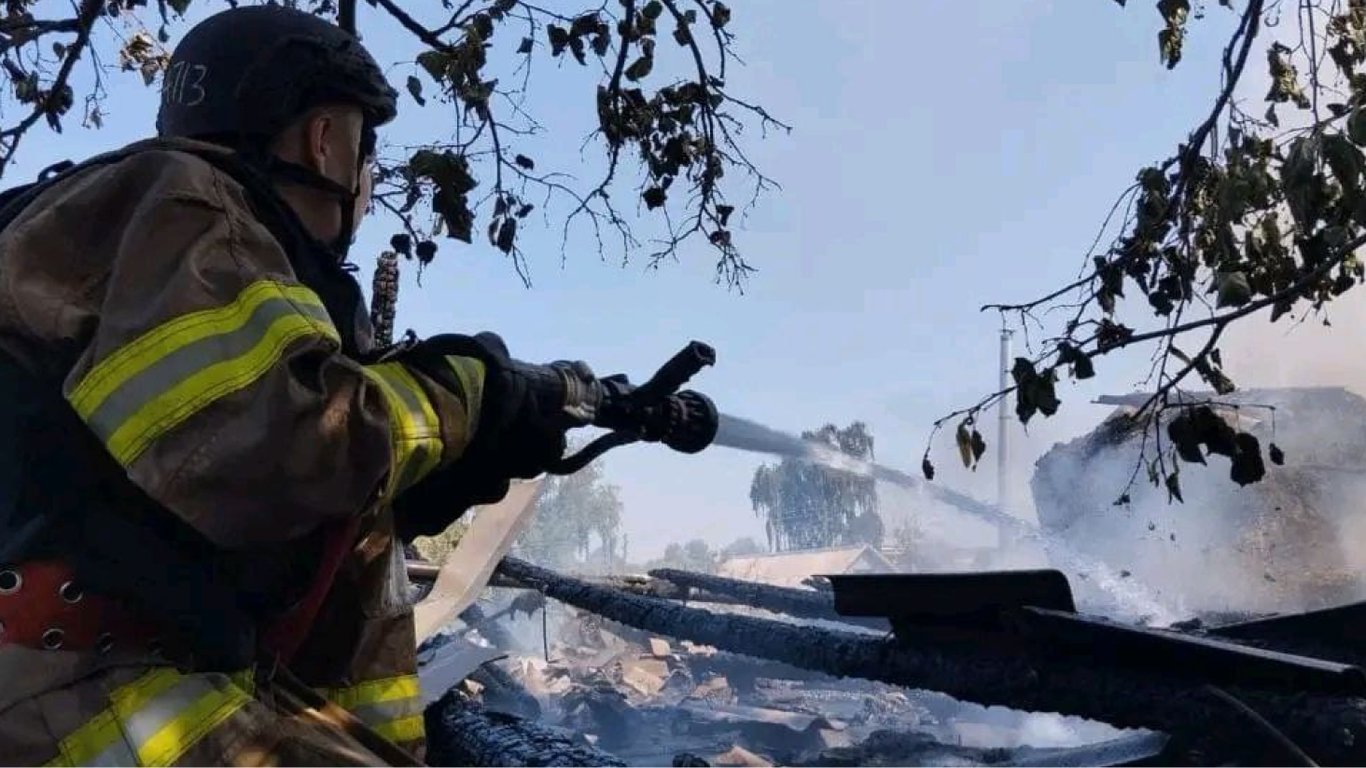 Окупанти обстріляли лікувальний заклад Харківської області: загинув чоловік