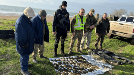 Наловил рыбы на 4 млн грн — на Одесчине задержали нарушителя - 290x166