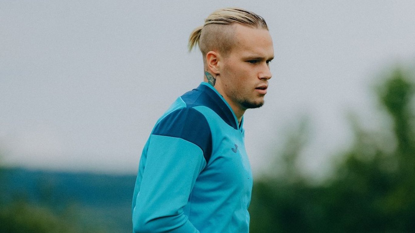 Михаил Мудрик