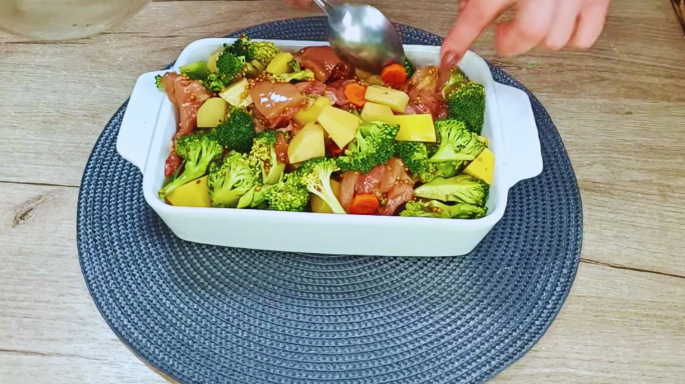рецепт вечері з куркою та овочами
