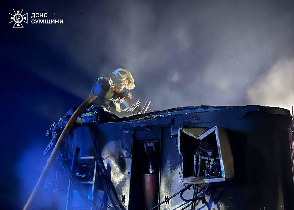 На Сумщині зіткнулись дві вантажівки