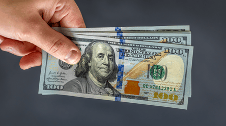 Чорний ринок подає сигнали — що відбувається з курсом долара - 290x160