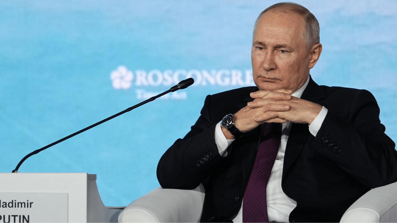 Генерал Маломуж назвал два фактора, которые больше всего пугают Путина