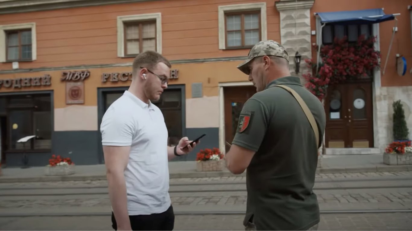 Мобілізація українців до 25 років — в яких випадках варто чекати на повістку