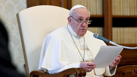 Папа Франциск отправит спецпосланников в Киев и Москву для переговоров - 285x160