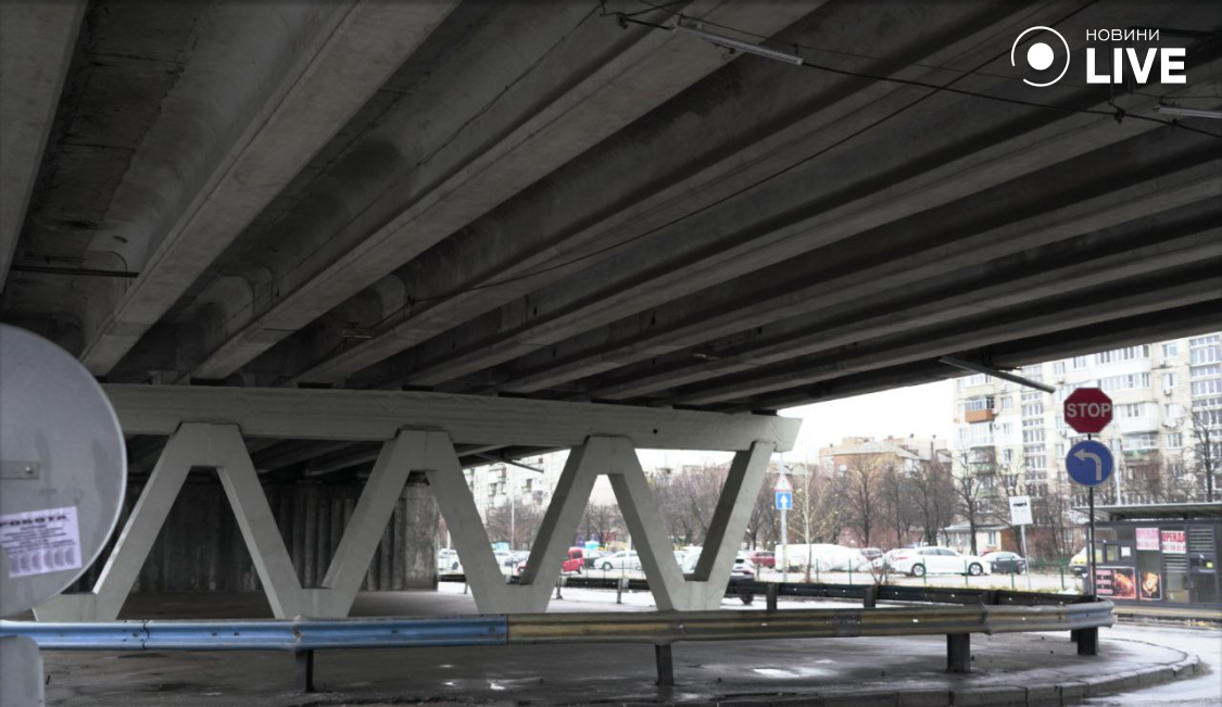 руйнування мосту