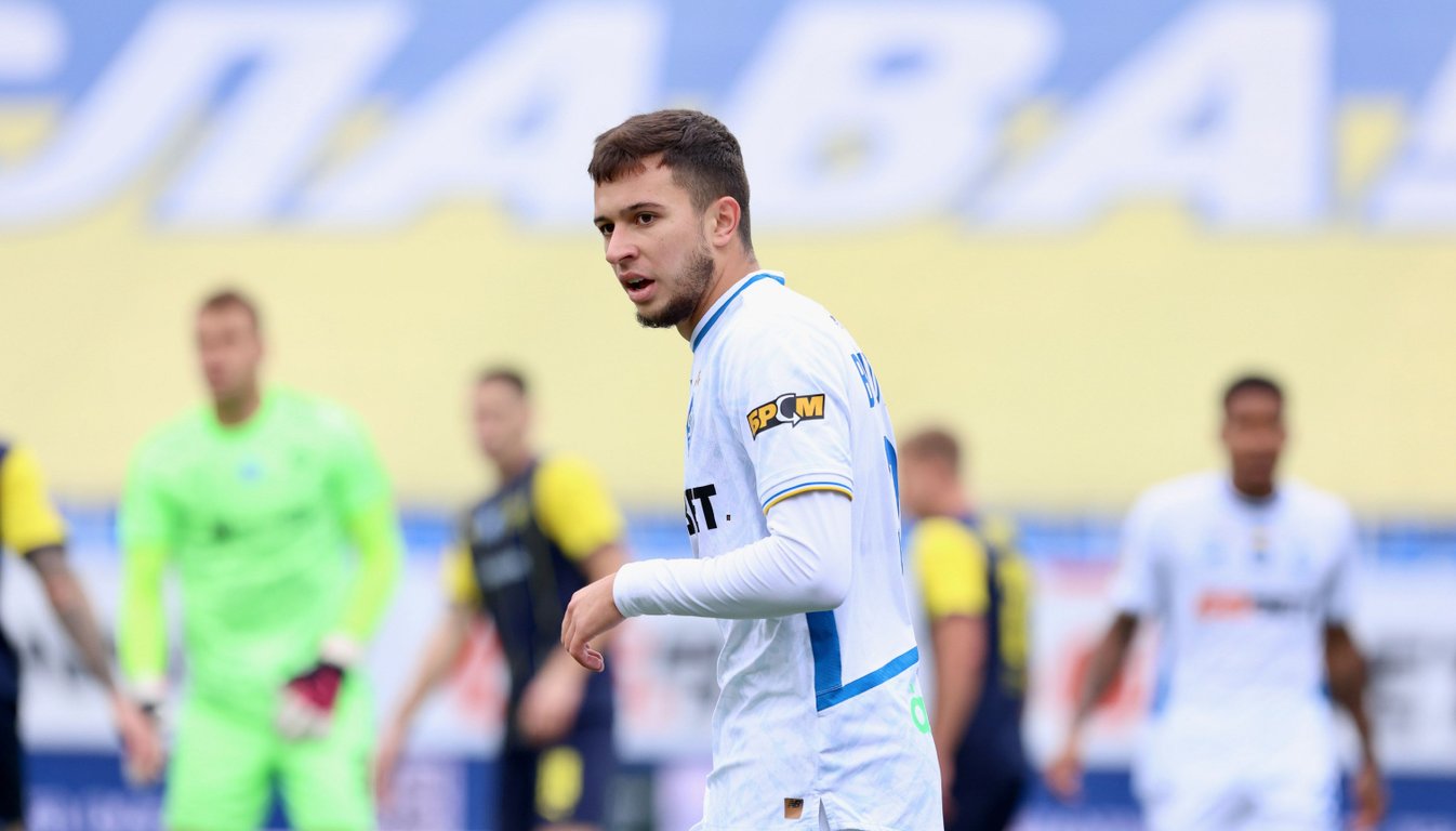 Назар Волошин