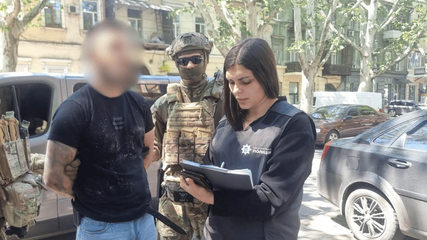 В Одессе офицер предлагал справку ВВК за 23 тыс. дол.