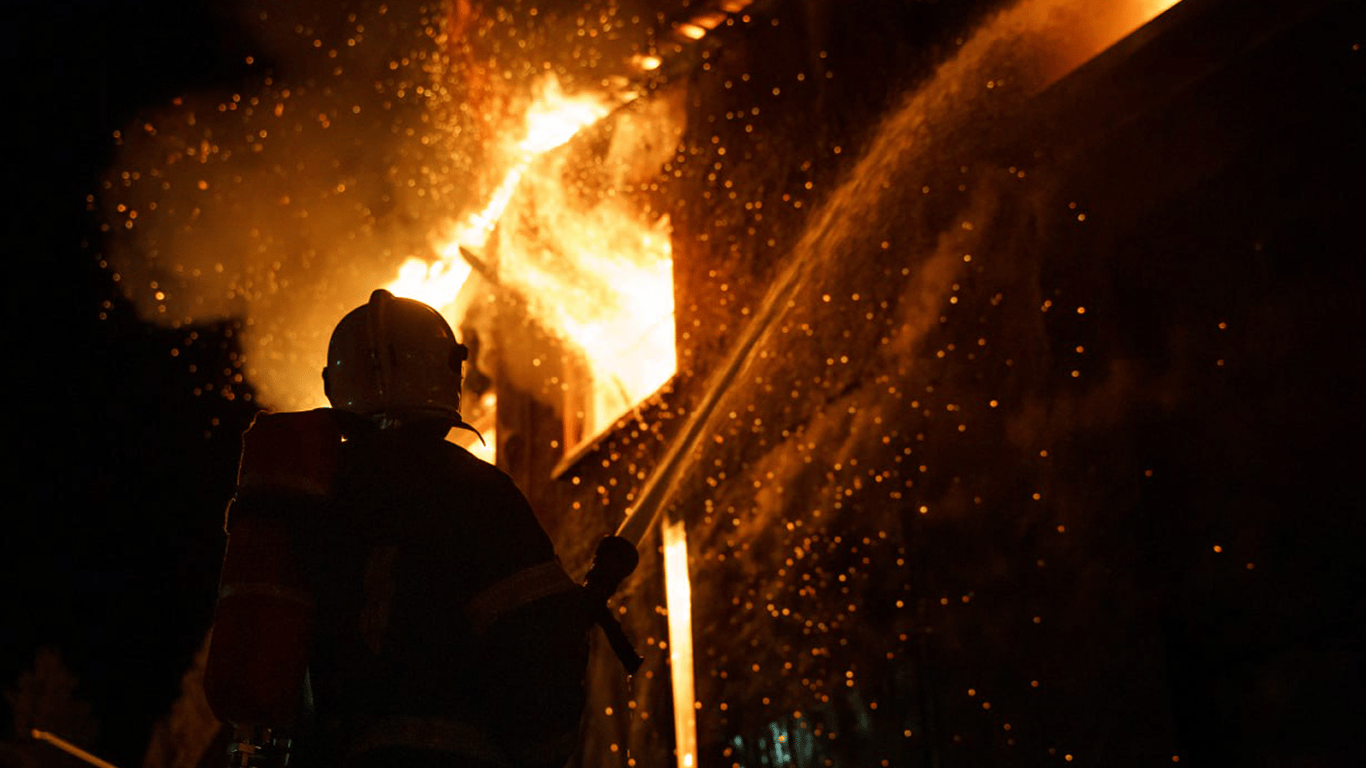 Росія атакувала управління СБУ у Львівській області: є руйнування