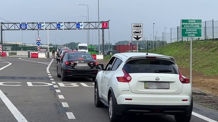 На кількох напрямках водії стоять в заторі — черги на кордоні - 285x160