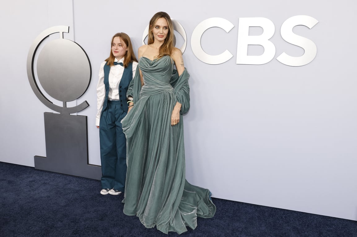 Акторка Анджеліна Джолі з дочкою