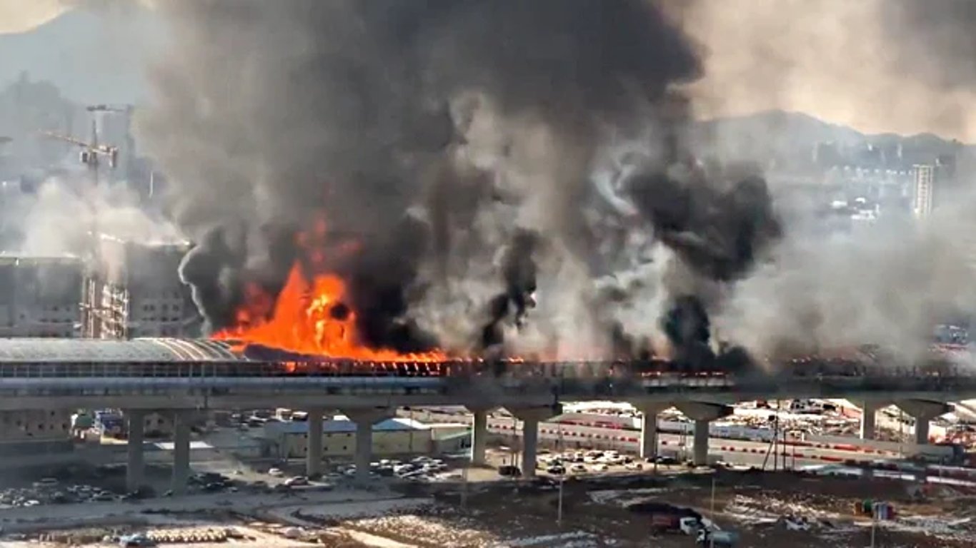 В Южной Корее масштабный пожар в тоннеле уничтожил 45 автомобилей