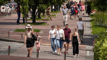 Дощі, грози та спека до +32 °C: погода в Україні на завтра - 290x160