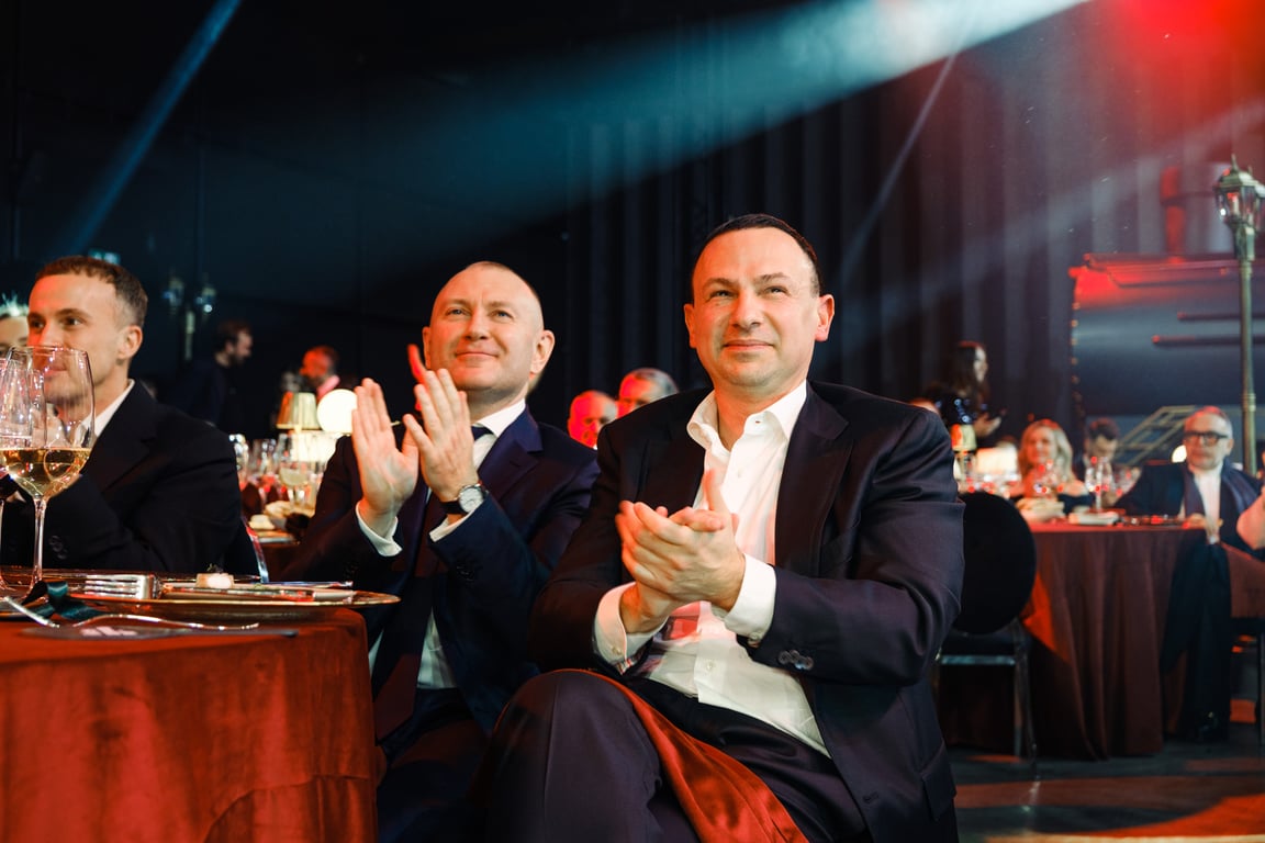 Forbes Ukraine провів благодійний аукціон спільно з фондом Усика