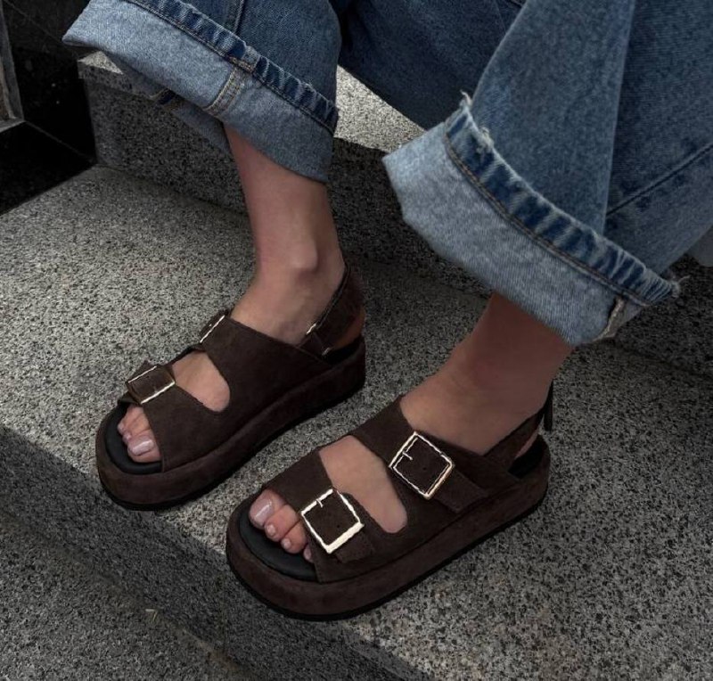 Босоніжки, що прослужать не один рік