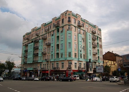 Какие дореволюционные дома Киева стали символом элиты и роскоши - фото 1