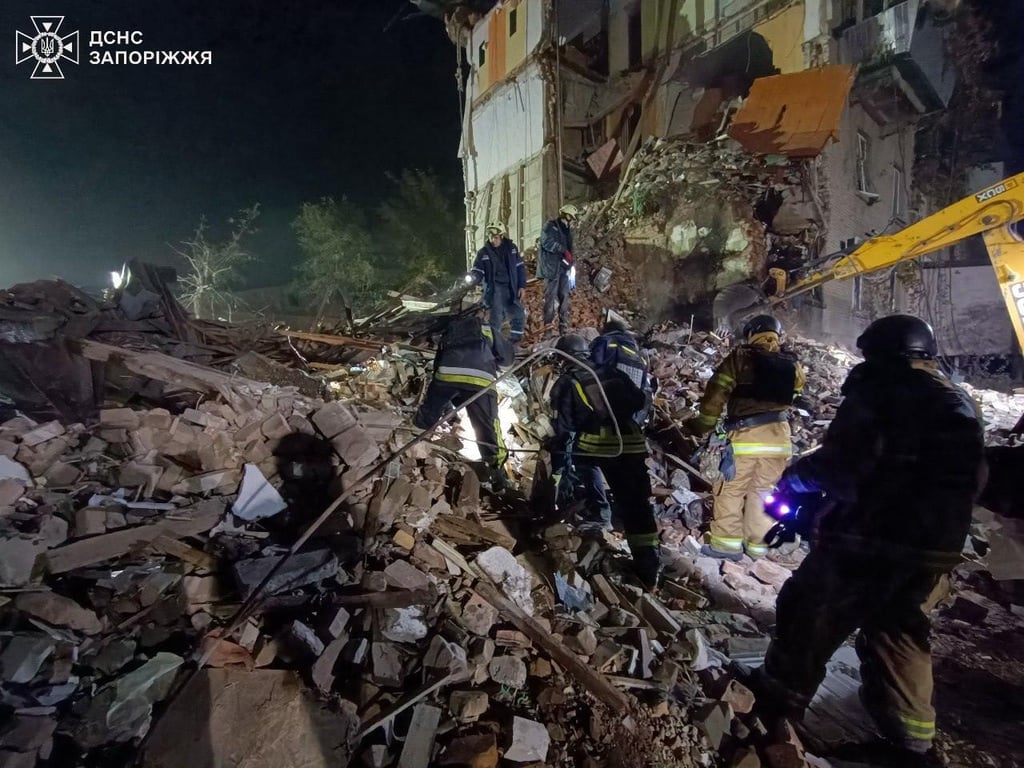 рятувальники