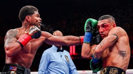 Шакур Стивесон уверенно победил Теофимо Лопеса - 285x160