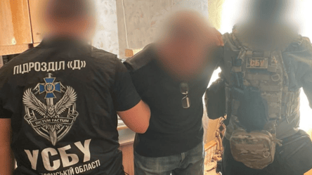 Працювали на РФ під час окупації: СБУ затримала двох колаборантів - 290x160