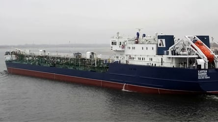 Крим залишиться без палива: успішні удари по флоту РФ - 290x166