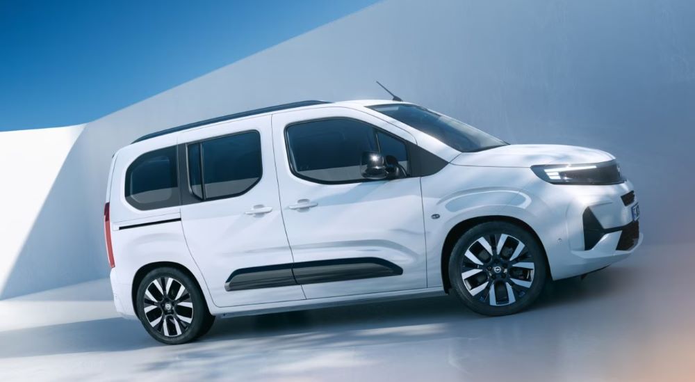 Сімейний мінівен Opel Combo вже доступний в Україні — комплектація та ціни - фото 1