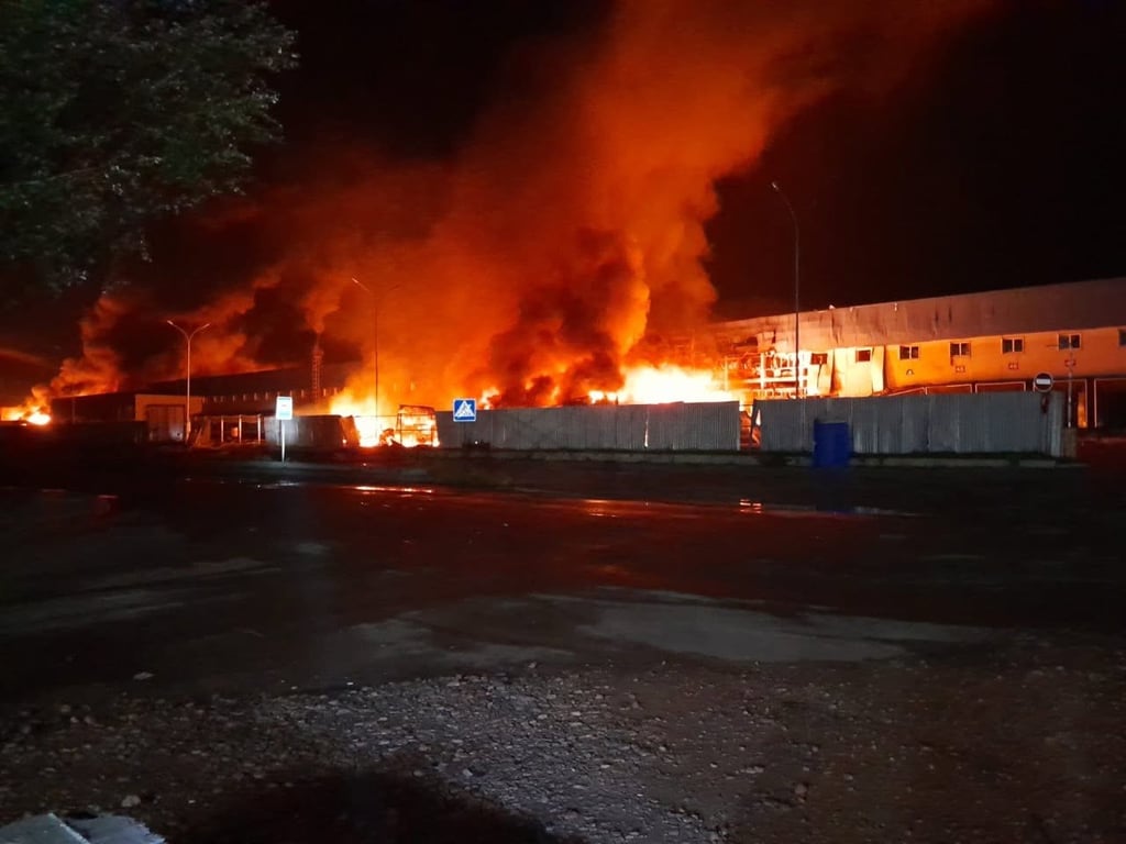 РФ знищила склади 13 компаній, є загиблі працівники: під ударом PUMA, INTERTOP, NOVUS та інші - фото 3
