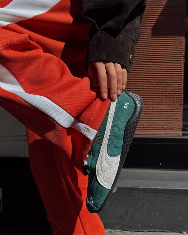 Як носити спортивні штани цією весною