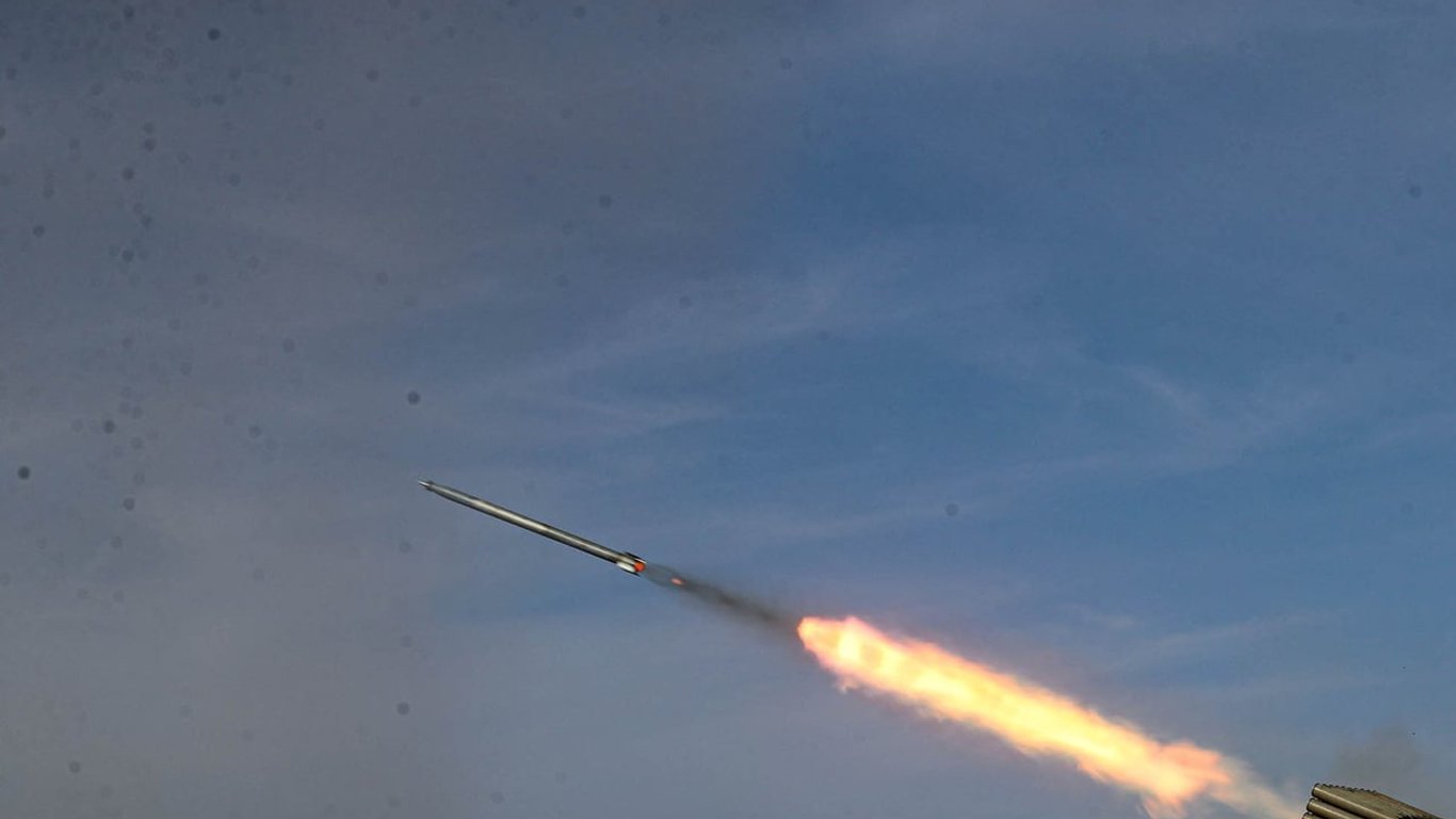 Воздушные силы предупредили о ракетной опасности в Харьковской области