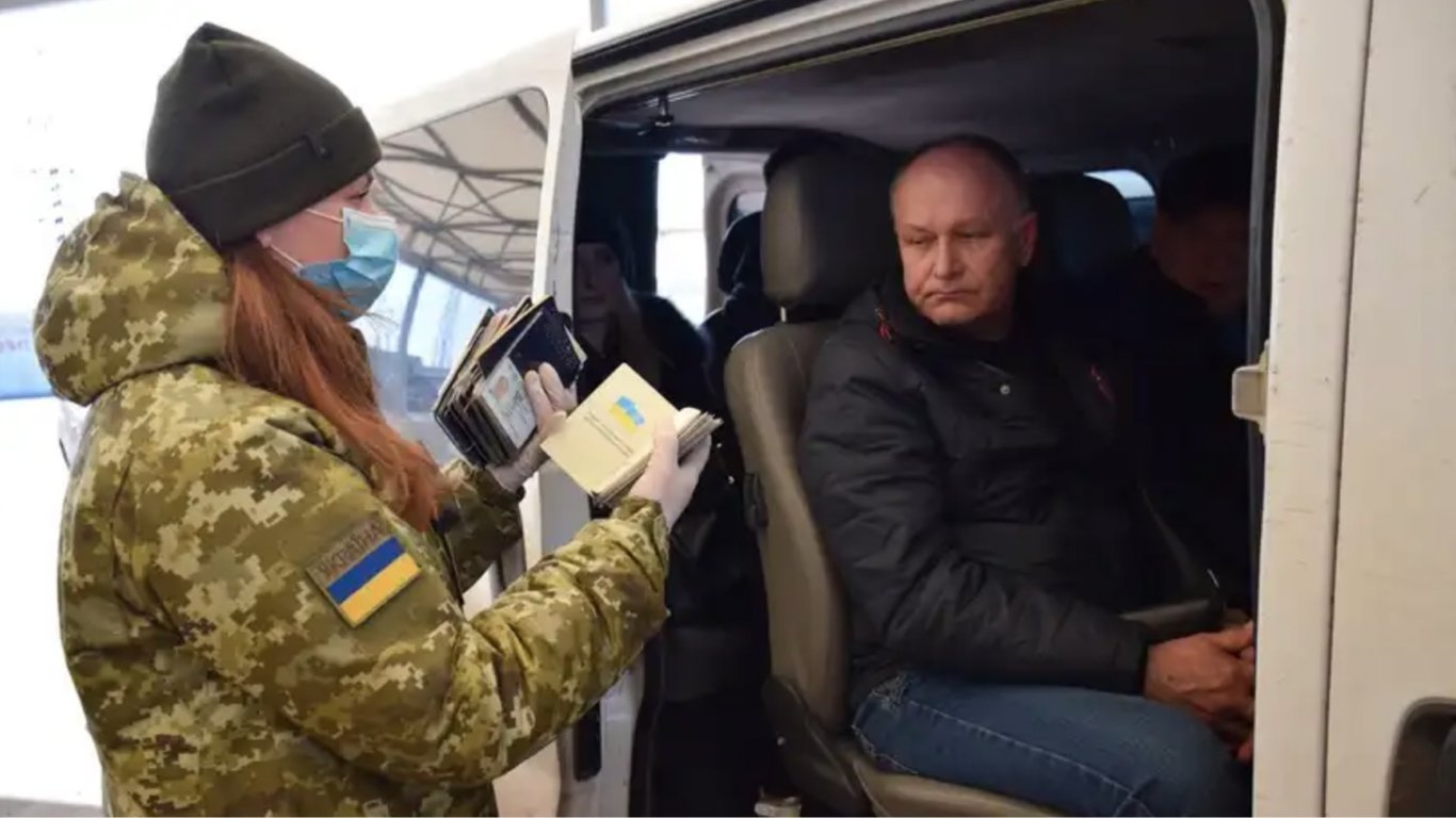 Мобилизация в Украине — что делать, если повестку выписывают в маршрутке