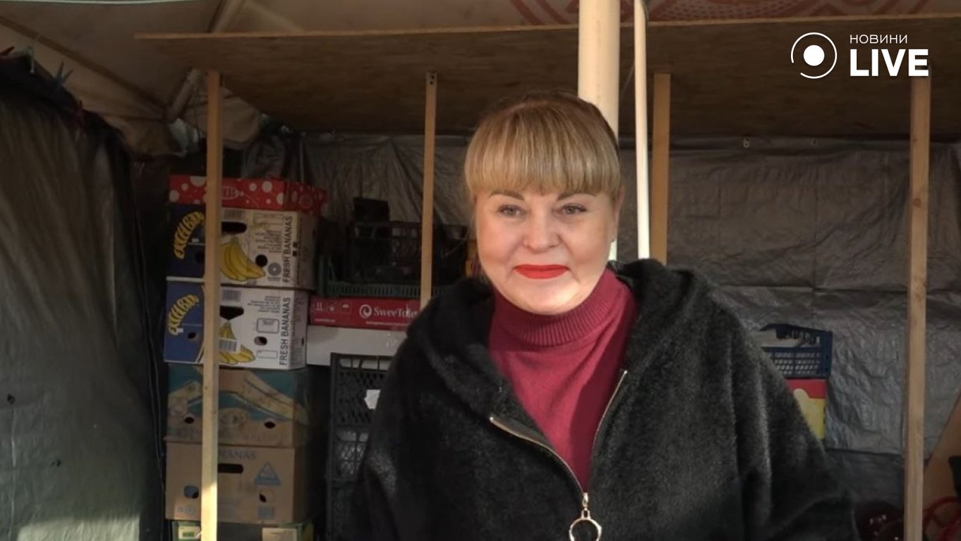 Ціни на фрукти в Одесі на Привозі