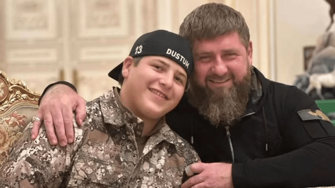Сына Кадырова уже третий раз наградили за жестокое избиение заключенного