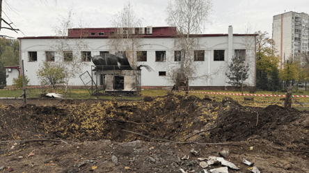 Второй ракетный удар по Деснянскому району: Бахматов рассказал о последствиях - 285x160