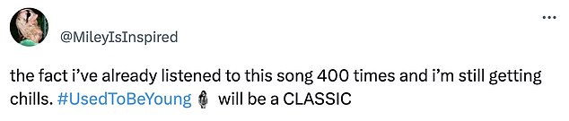 Новий хіт Майлі Сайрус про молодість довів її фанатів до сліз - фото 4