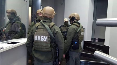 Хабар в 1,3 млн дол за житло для військових — НАБУ розкрило схему - 290x166