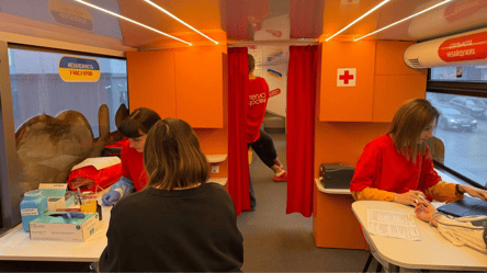 У донорському хабі "Теплокровні" відкрили інтерактивну виставку - 285x160