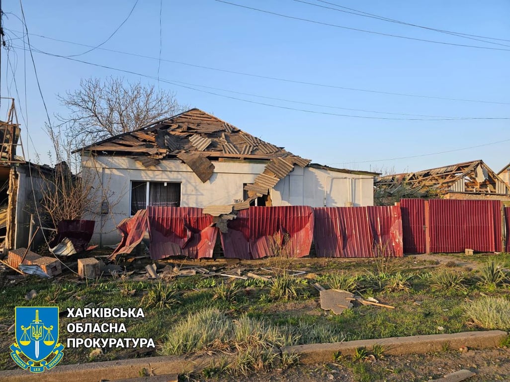 Ворог продовжує атакувати Харківщину авіабомбами — є руйнування - фото 3