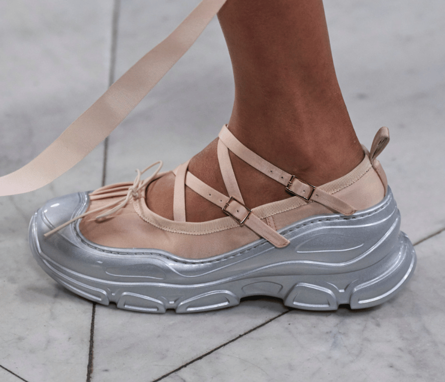 Взуття, яке підлаштовується під будь-який стиль