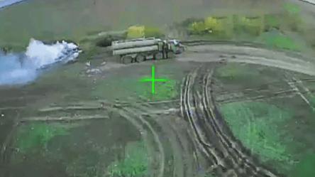 Удар по Крыму — военные уничтожили С-400 и склад россиян (видео) - 285x160