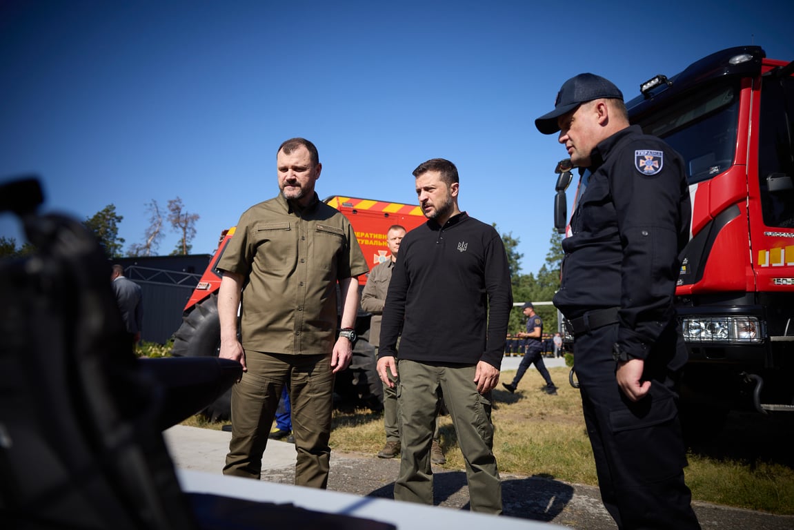 Володимир Зеленський,  Ігор Клименко та Андрій Даник. Фото: ОП