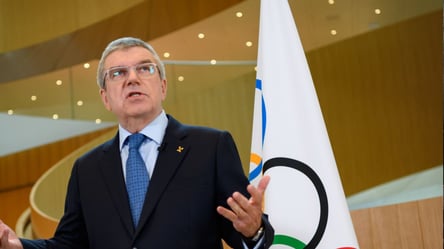 Голова МОК Томас Бах звинуватив Україну в наклепі через загрозу бойкоту Олімпіади-2024 - 285x160