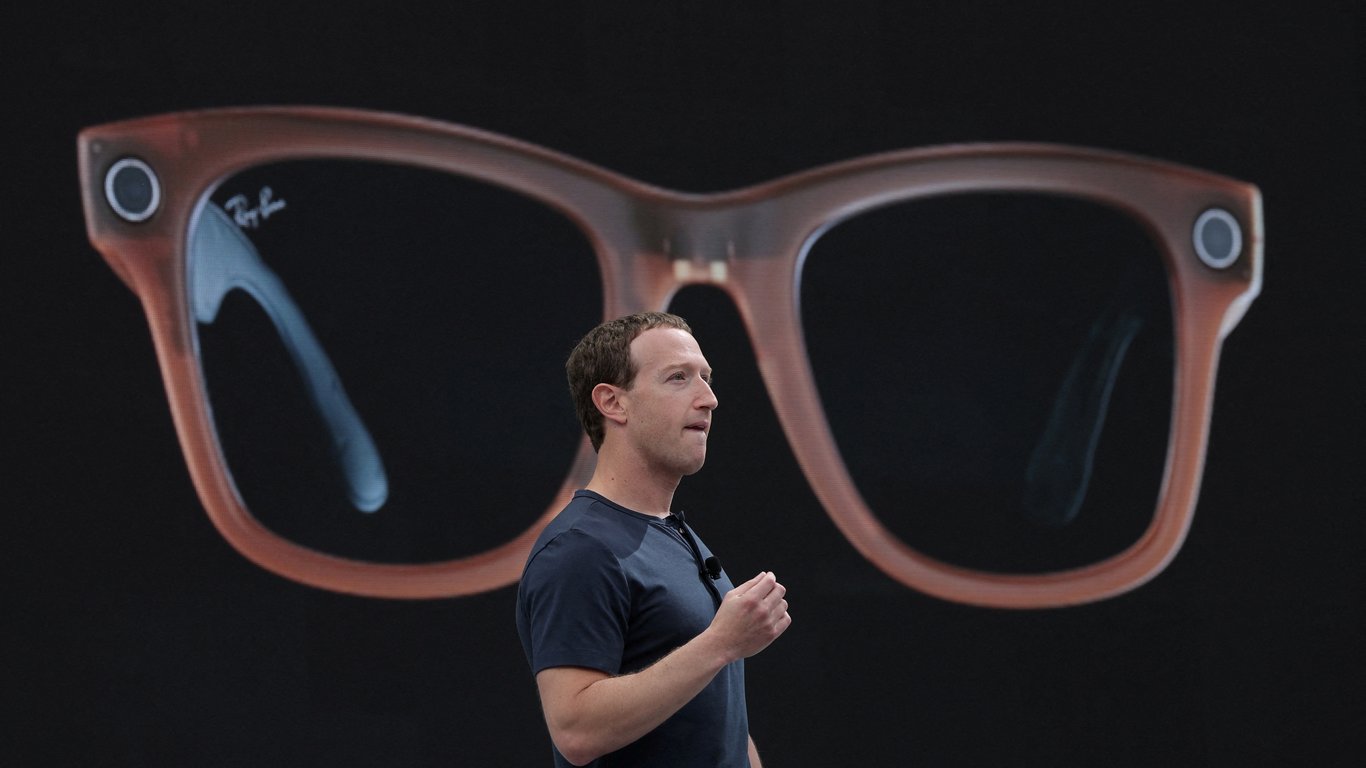 Цукерберг представил умные очки с ИИ: когда можно приобрести и сколько будут стоить