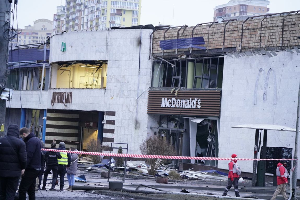 Наслідки обстрілу 18 січня 2025 року, Київ (McDonaldʼs)