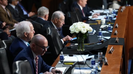 В США внесли законопроект против соглашения с Россией по дизелю - 285x160