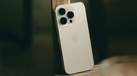 Як змінювалися ціни на iPhone протягом всіх років - 285x160