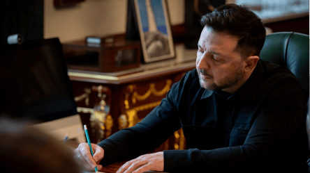 Зеленський запропонував ВР продовжити воєнний стан та мобілізацію - 304x171