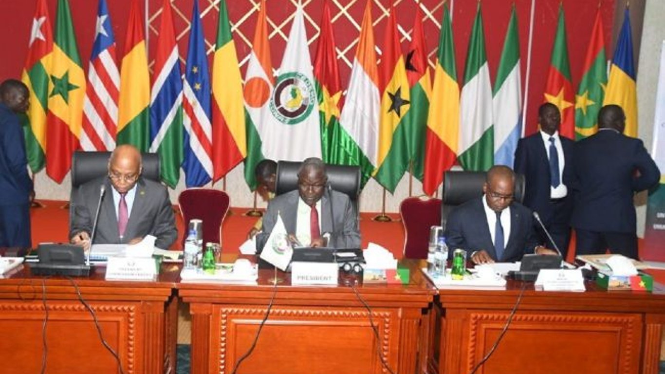 Коалиция африканских стран планирует вторжение в Нигер