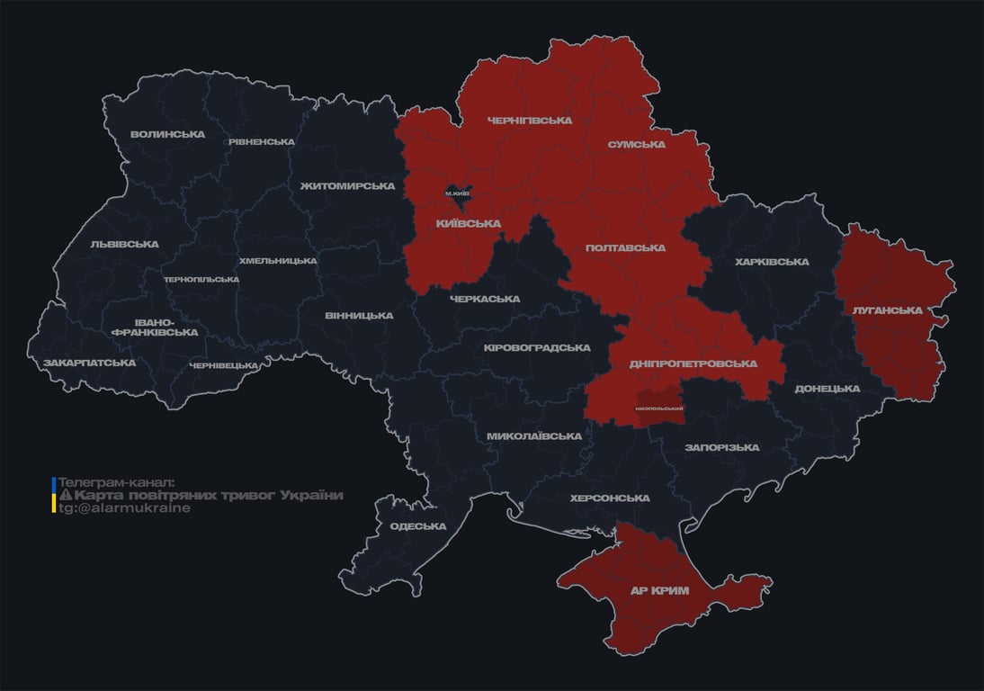 У Сумах було чути звуки вибухів — що відомо - фото 1