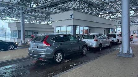 Який мінімум готівки треба мати на кордоні з Польщею: сума для українців - 285x160