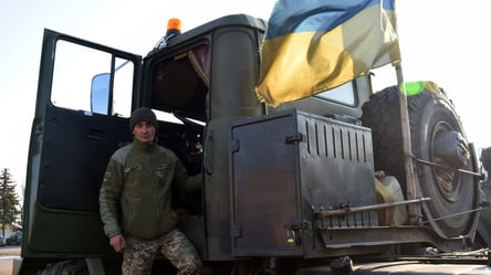 На фронті "Азову" потрібні особливі водії — яка є вакансія - 285x160