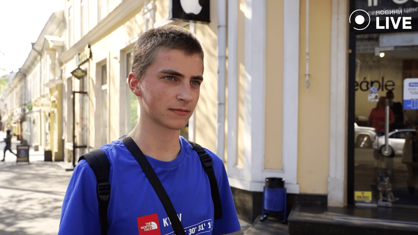 Одесит Данило про вартість медикаментів